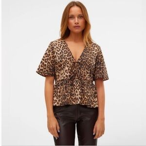 Vero Moda Brown Leopard Print Blouse